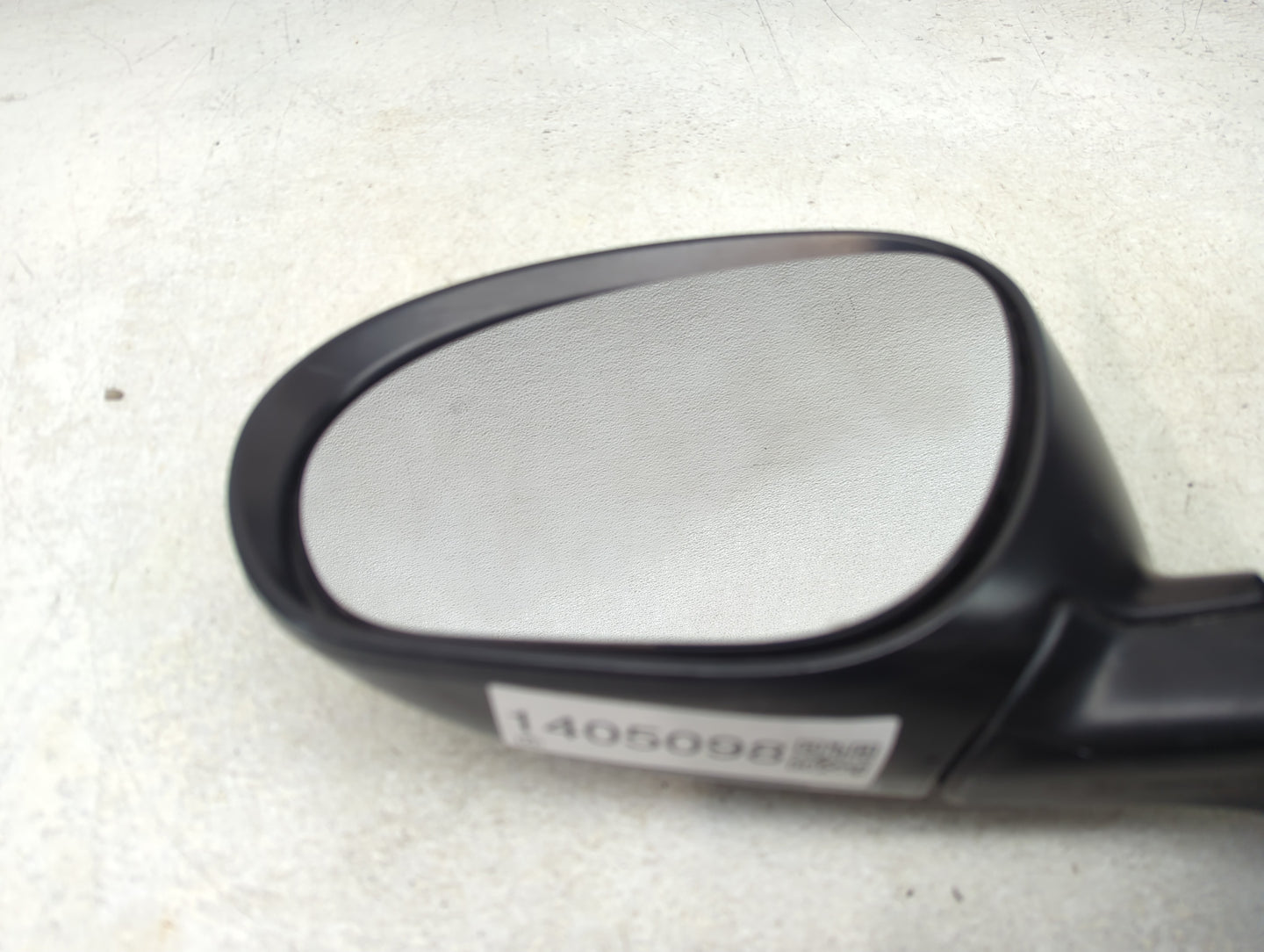 2013-2014 Nissan Juke Driver Side View Mirror - Left Door Mirror OEM Used - Oemusedautoparts1.com