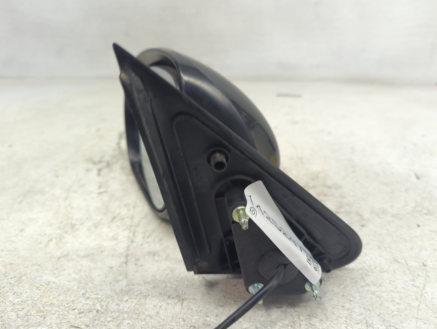 2012-2014 Nissan Juke Driver Side View Mirror - Left Door Mirror OEM Used - Oemusedautoparts1.com