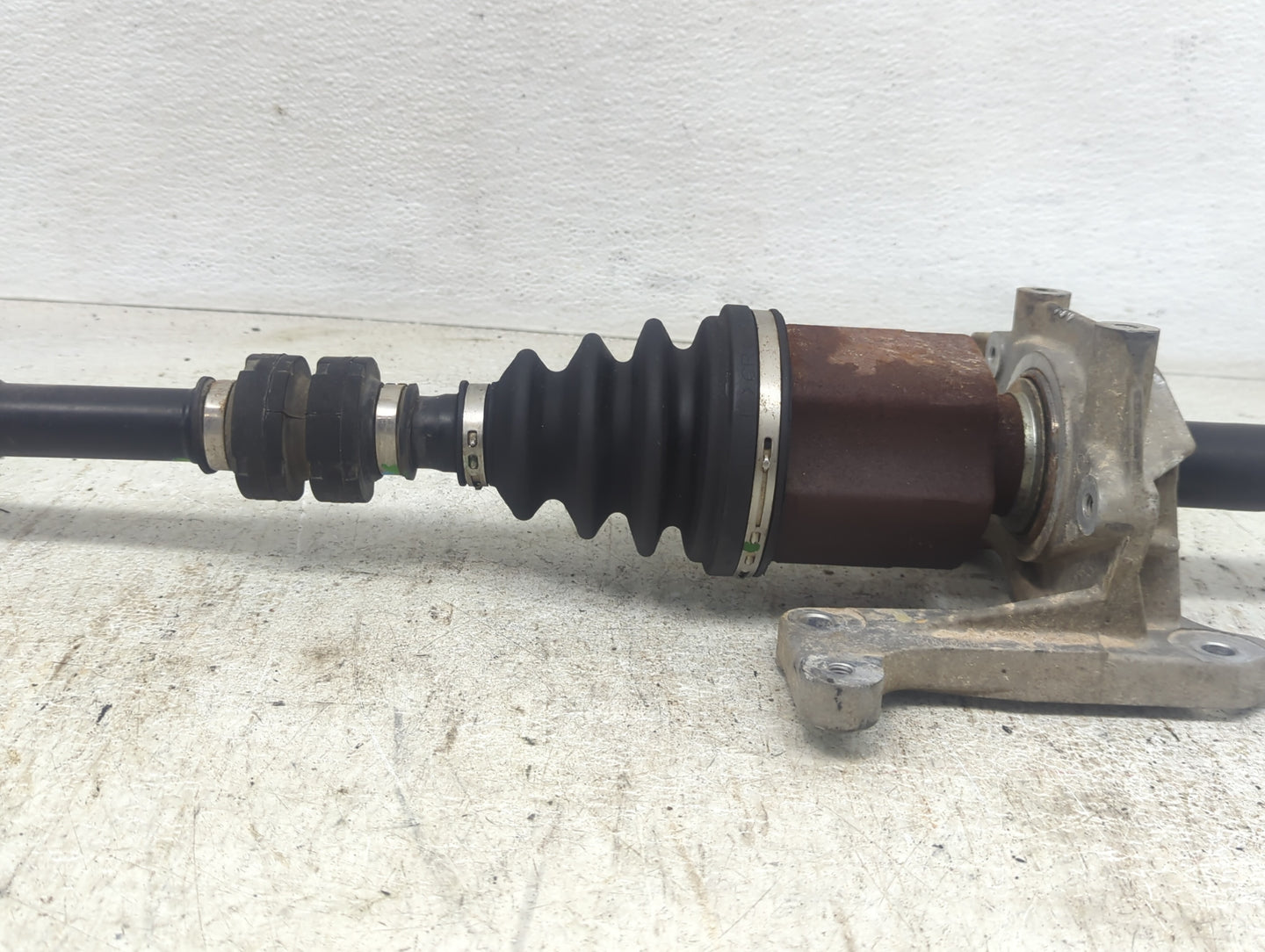 2011-2017 Nissan Juke Axle Shaft Front Passenger Cv C/v - Oemusedautoparts1.com