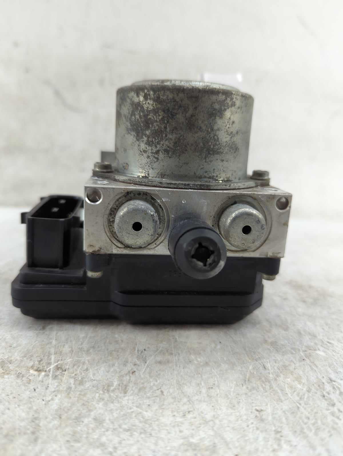 2012-2014 Nissan Juke Anti-Lock Brake ABS Pump Module Actuator OEM P/N:A98000B51 E2Z121274, 73115547 Fits Fits 2012 2013 201