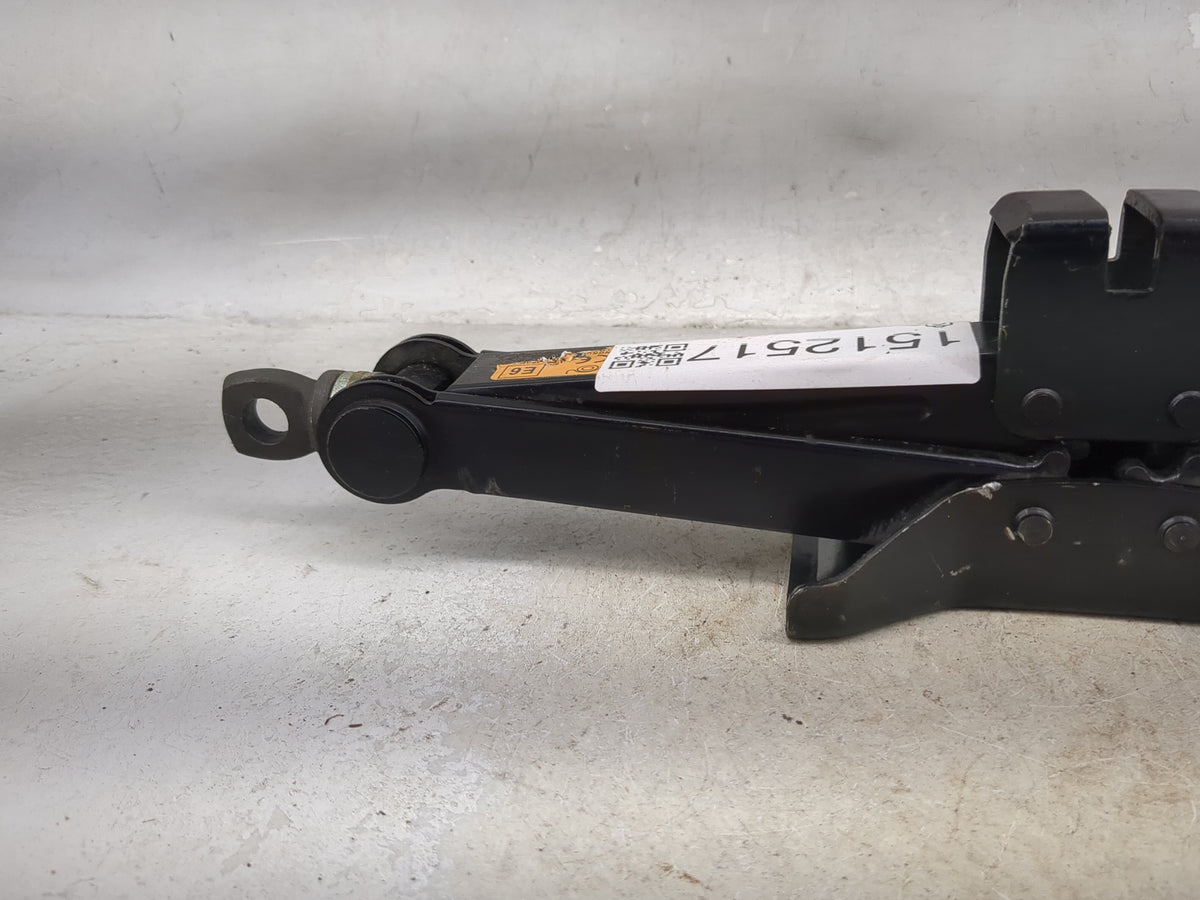 2013 Nissan Juke Spare Scissor Car Jack Black - Oemusedautoparts1.com