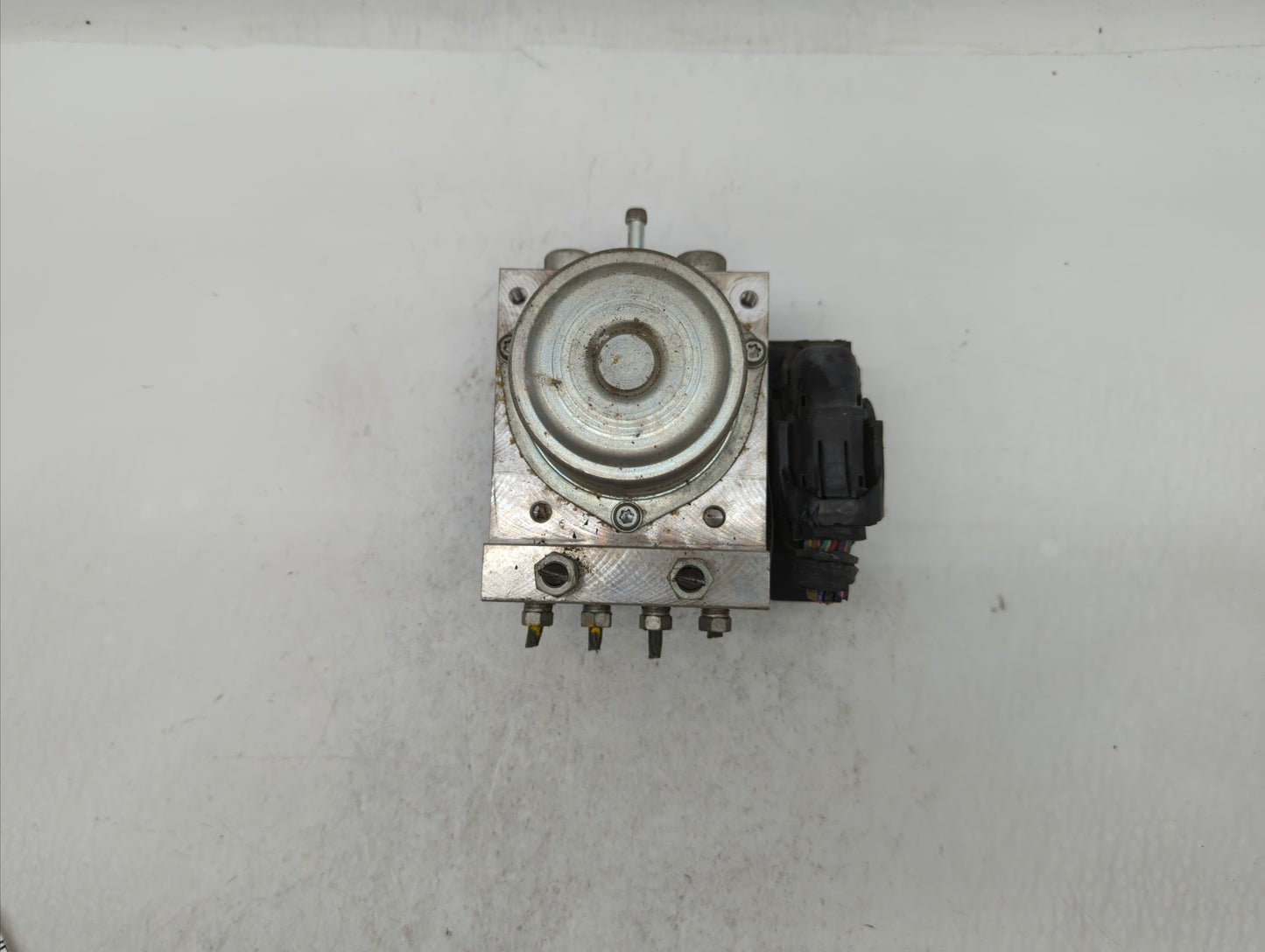 2012-2014 Nissan Juke ABS Pump Control Module Replacement P/N:47660 1KC3B Fits Fits 2012 2013 2014 OEM Used Auto Parts - Oem