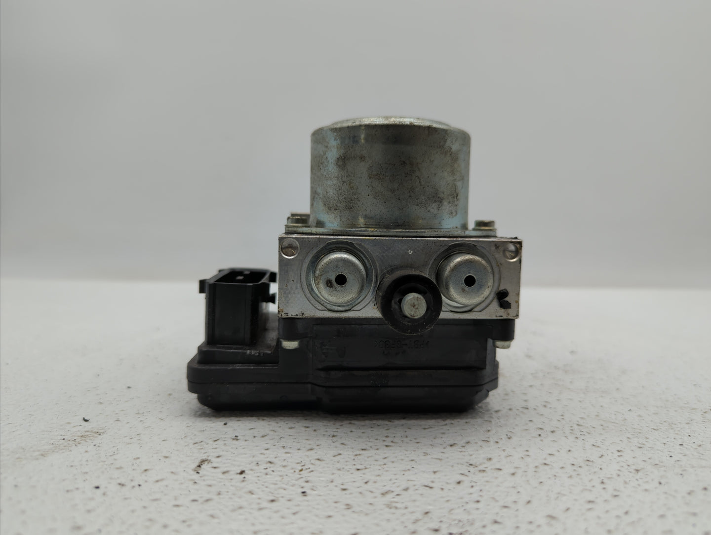 2012-2014 Nissan Juke ABS Pump Control Module Replacement P/N:24151297 47660 1KC3B Fits Fits 2012 2013 2014 OEM Used Auto Pa