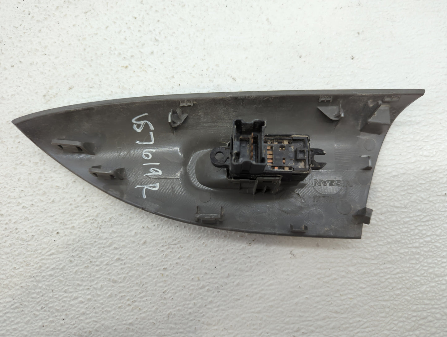 2013 Nissan Juke Passenger Right Rear Power Window Switch 80960 1km0a - Oemusedautoparts1.com