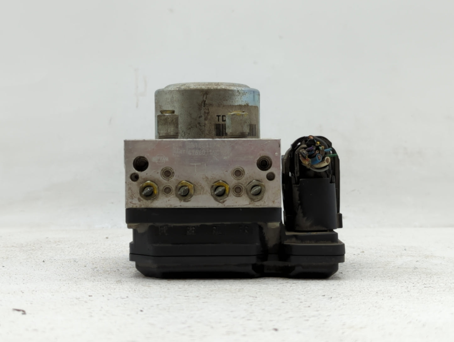 2012-2014 Nissan Juke ABS Pump Control Module Replacement P/N:47660 1KC3B Fits Fits 2012 2013 2014 OEM Used Auto Parts - Oem