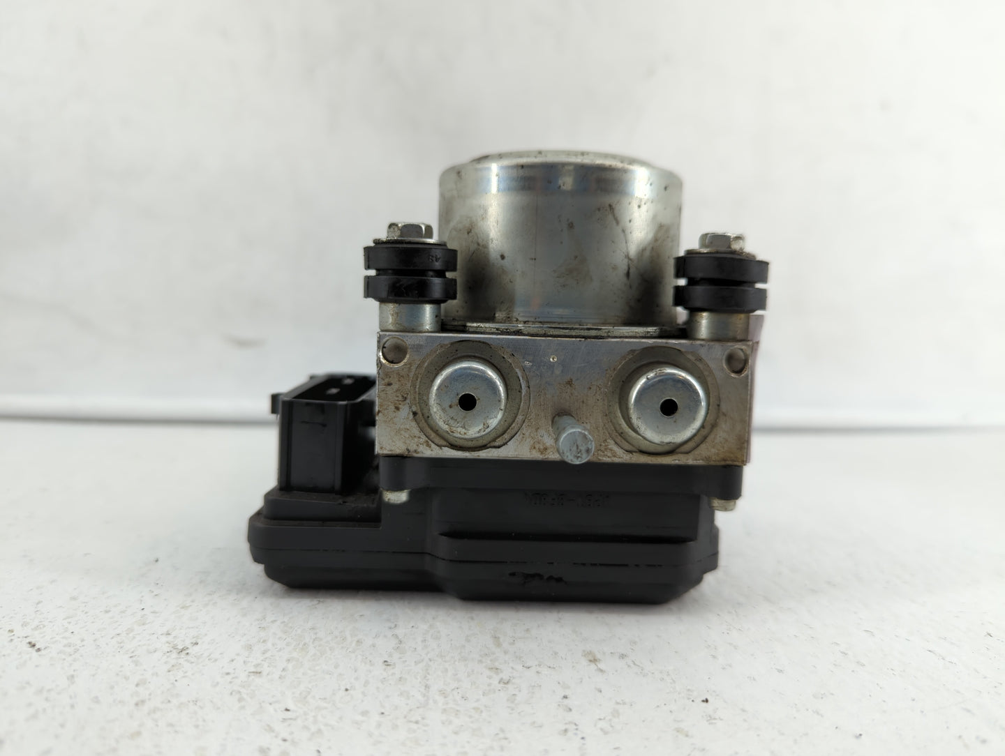 2012-2014 Nissan Juke ABS Pump Control Module Replacement P/N:24151297 47660 1KC3B Fits Fits 2012 2013 2014 OEM Used Auto Pa
