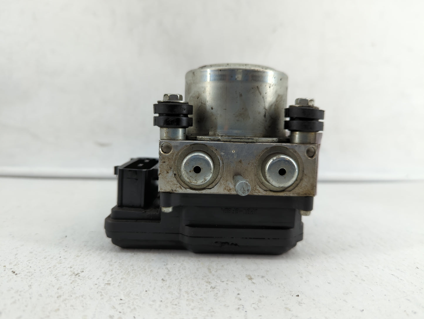 2012-2014 Nissan Juke ABS Pump Control Module Replacement P/N:24151297 47660 1KC3B Fits Fits 2012 2013 2014 OEM Used Auto Pa