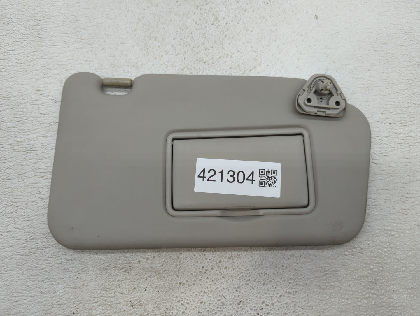 2011-2013 Nissan Juke Sun Visor Shade Replacement Passenger Right Mirror Fits Fits 2011 2012 2013 OEM Used Auto Parts - Oemu