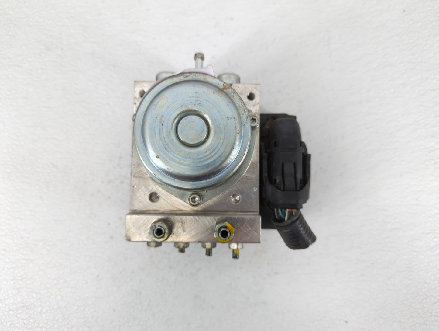 2013-2014 Nissan Juke ABS Pump Control Module Replacement P/N:47660 3YW2A A98000B51 Fits Fits 2013 2014 OEM Used Auto Parts 