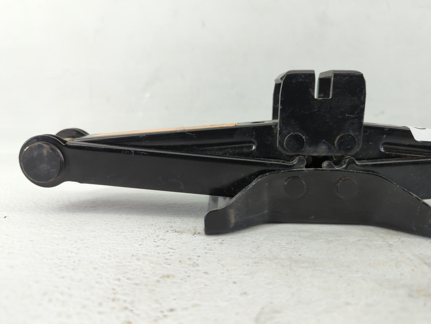2013 Nissan Juke Spare Scissor Car Jack 538122 - Oemusedautoparts1.com