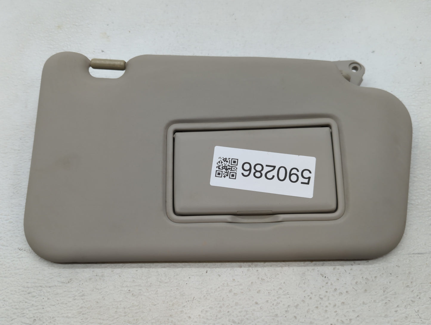 2011-2013 Nissan Juke Sun Visor Shade Replacement Passenger Right Mirror Fits Fits 2011 2012 2013 OEM Used Auto Parts - Oemu