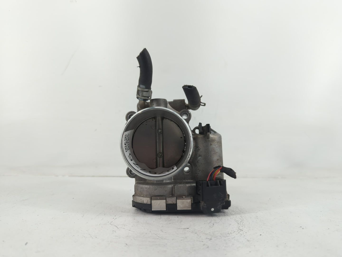 2011-2017 Nissan Juke Throttle Body P/N:35100-2G600 Fits Fits 2011 2012 2013 2014 2015 2016 2017 OEM Used Auto Parts - Oemus