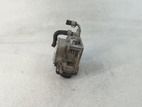 2011-2017 Nissan Juke Throttle Body P/N:RME60-31 Fits Fits 2011 2012 2013 2014 2015 2016 2017 OEM Used Auto Parts - Oemuseda