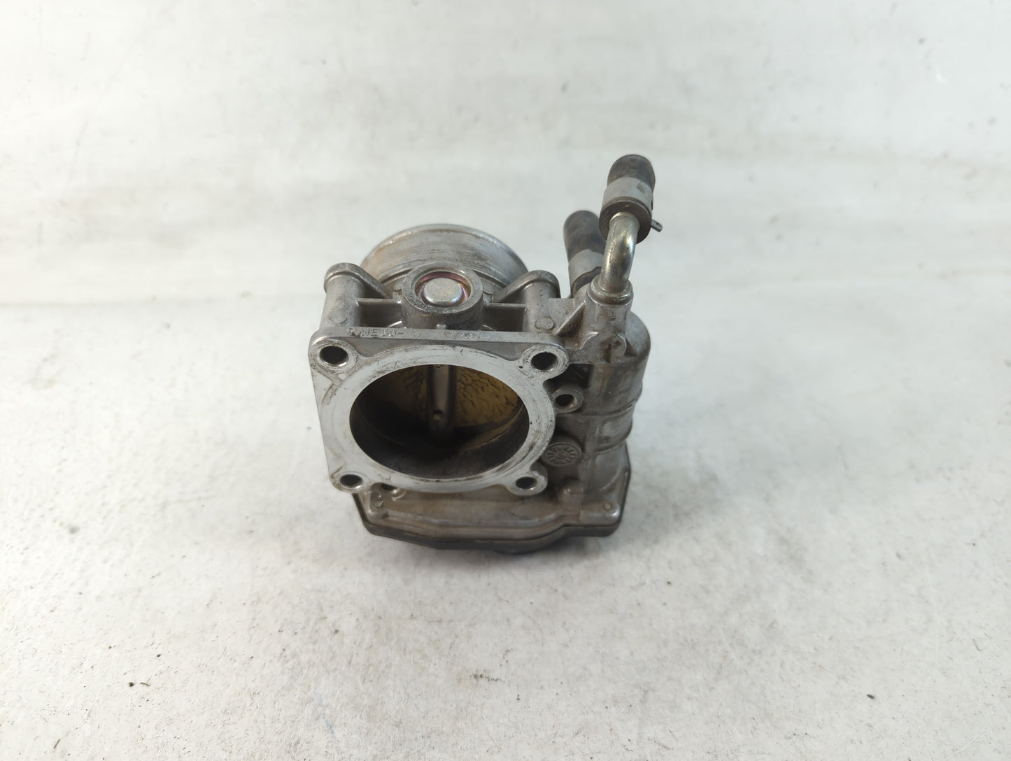 2011-2017 Nissan Juke Throttle Body P/N:RME60-31 Fits Fits 2011 2012 2013 2014 2015 2016 2017 OEM Used Auto Parts - Oemuseda