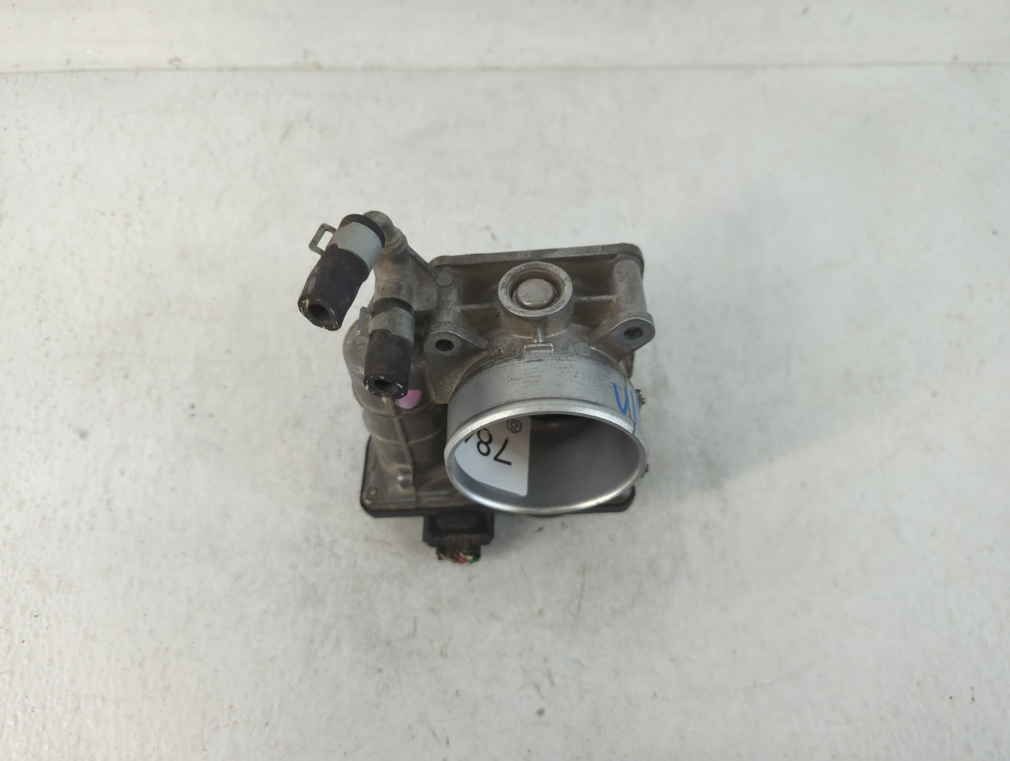2011-2017 Nissan Juke Throttle Body P/N:RME60-31 Fits Fits 2011 2012 2013 2014 2015 2016 2017 OEM Used Auto Parts - Oemuseda