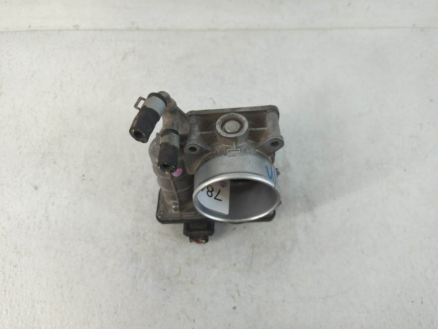 2011-2017 Nissan Juke Throttle Body P/N:RME60-31 Fits Fits 2011 2012 2013 2014 2015 2016 2017 OEM Used Auto Parts - Oemuseda