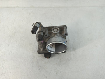 2011-2017 Nissan Juke Throttle Body P/N:RME60-31 Fits Fits 2011 2012 2013 2014 2015 2016 2017 OEM Used Auto Parts