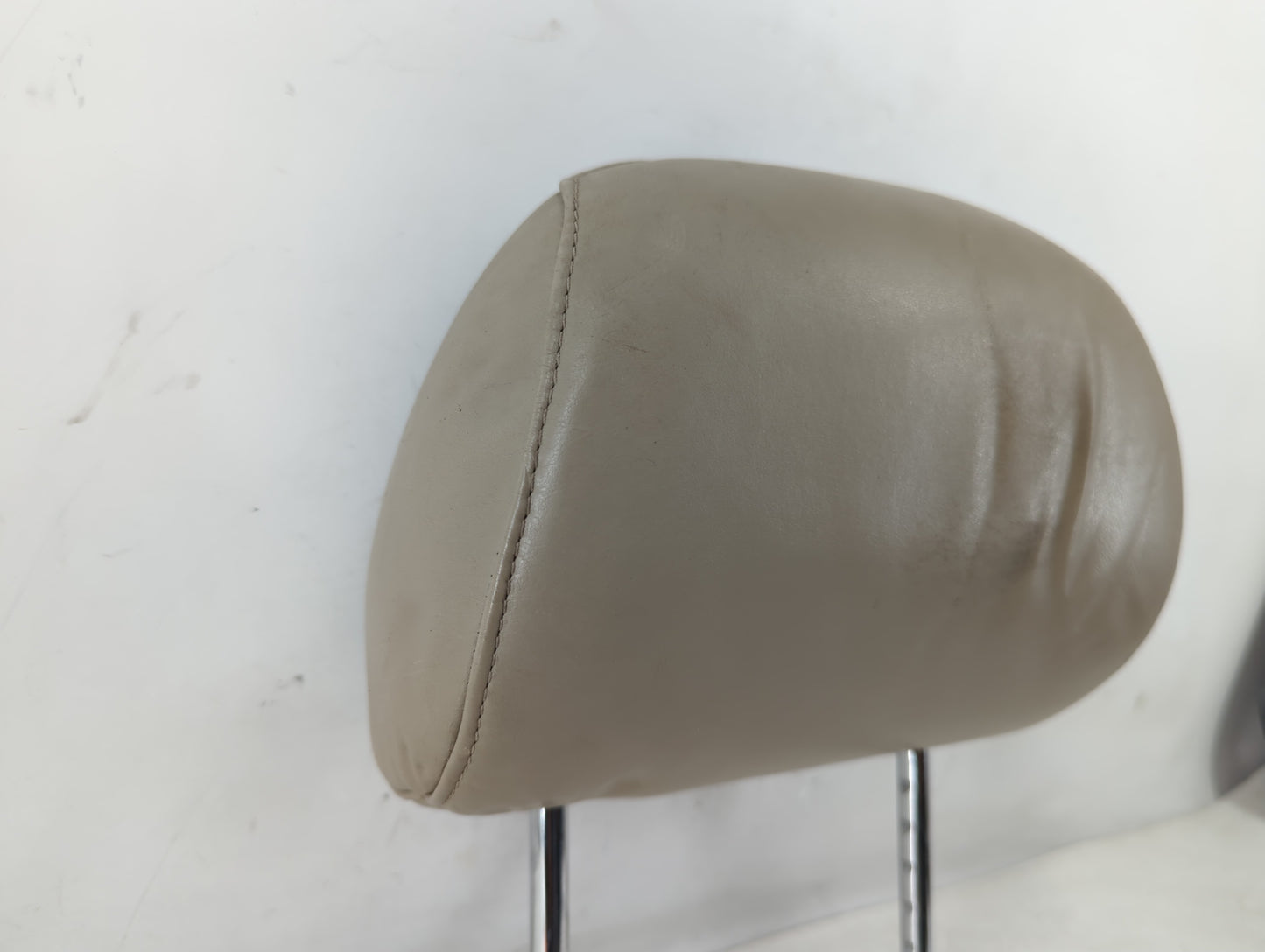 2011-2015 Nissan Juke Headrest Head Rest Rear Seat Fits Fits 2011 2012 2013 2014 2015 OEM Used Auto Parts - Oemusedautoparts