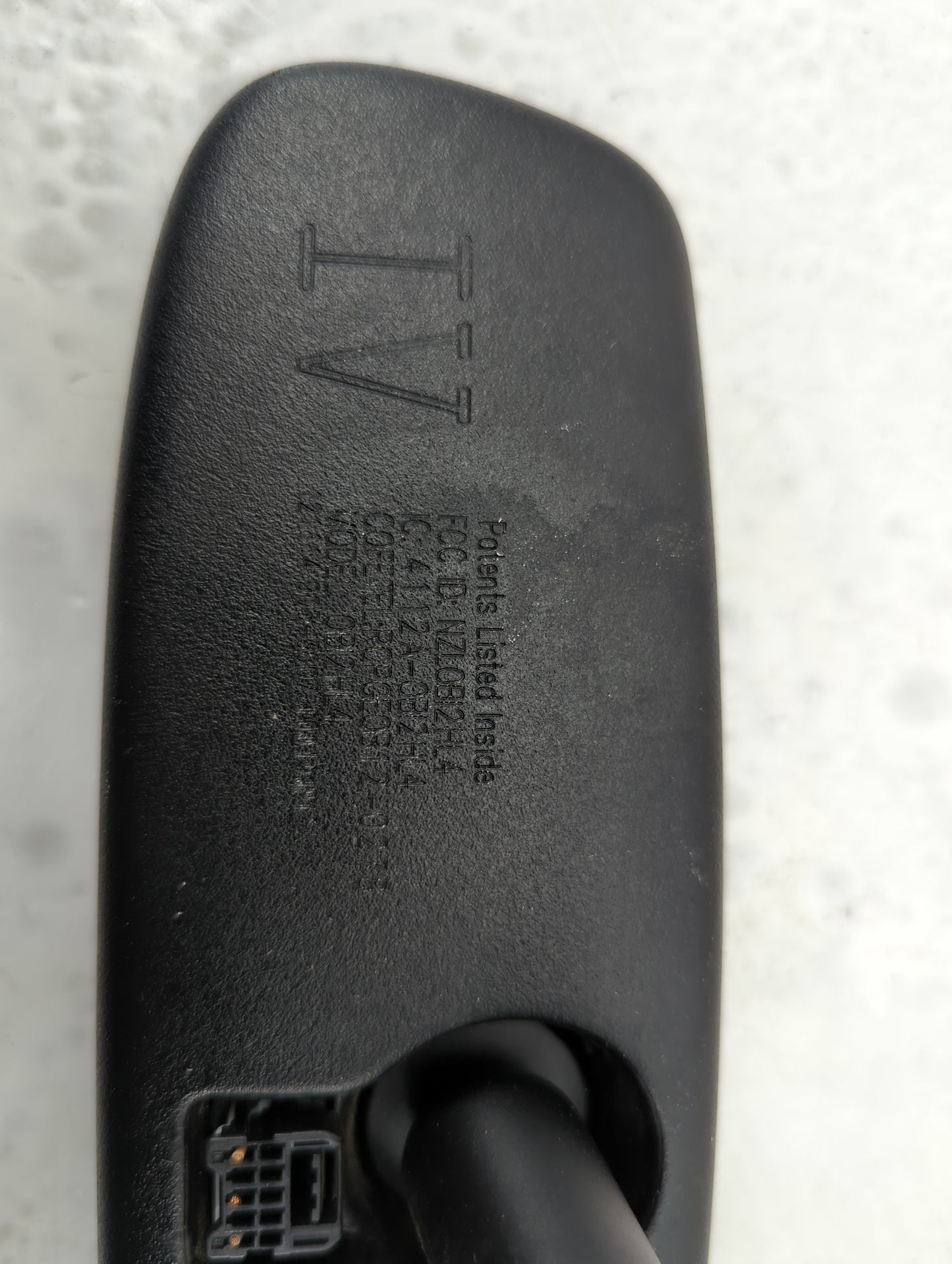 2013-2021 Nissan Leaf Interior Rear View Mirror Replacement OEM P/N:NZLOBI2HL4 4112A-OBI2HL4 Fits OEM Used Auto Parts - Oemu