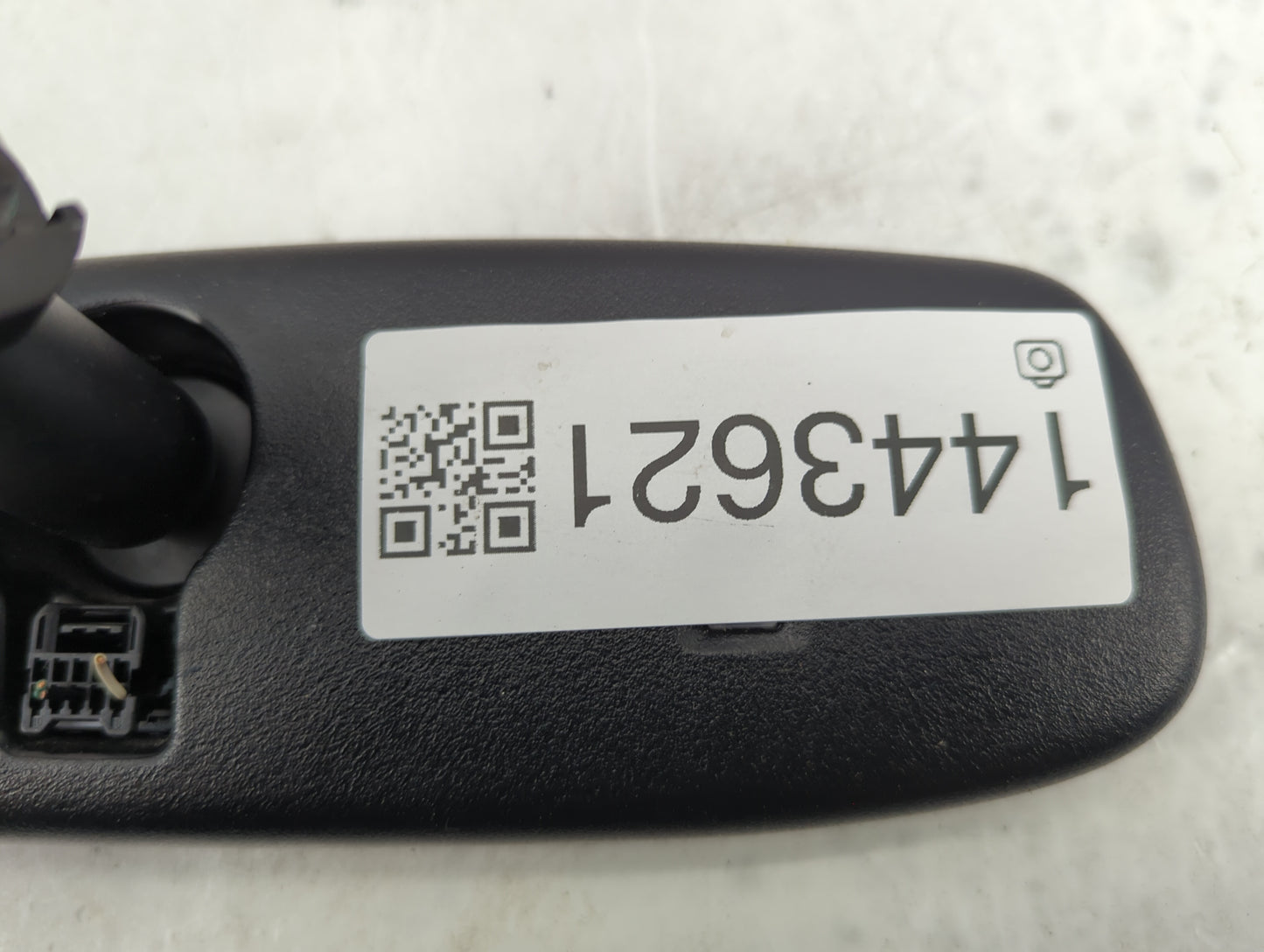 2013-2021 Nissan Leaf Interior Rear View Mirror Replacement OEM P/N:NZLOBI2HL4 4112A-CBI2HL4 Fits OEM Used Auto Parts - Oemu