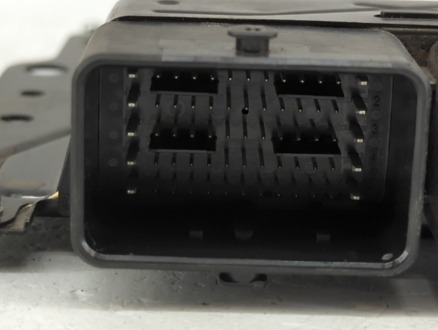 2013 Nissan Leaf PCM Engine Control Computer ECU ECM PCU OEM P/N:23740 3NF0B Fits OEM Used Auto Parts - Oemusedautoparts1.co