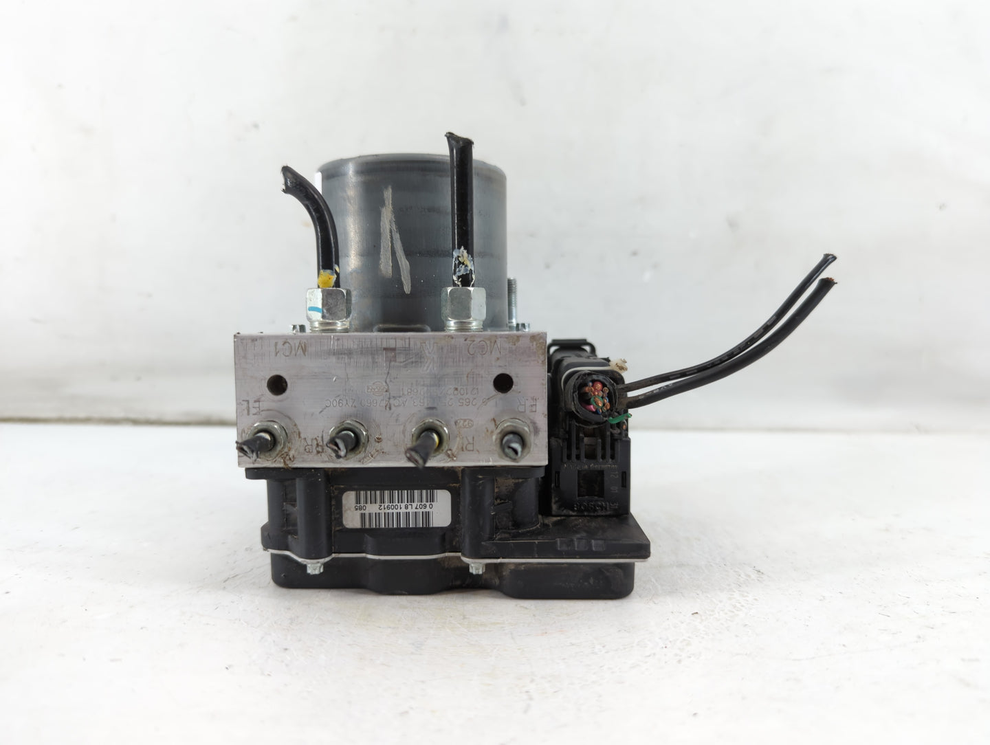 2011-2013 Nissan Maxima ABS Pump Control Module Replacement P/N:47660 ZY90C Fits Fits 2011 2012 2013 OEM Used Auto Parts - O