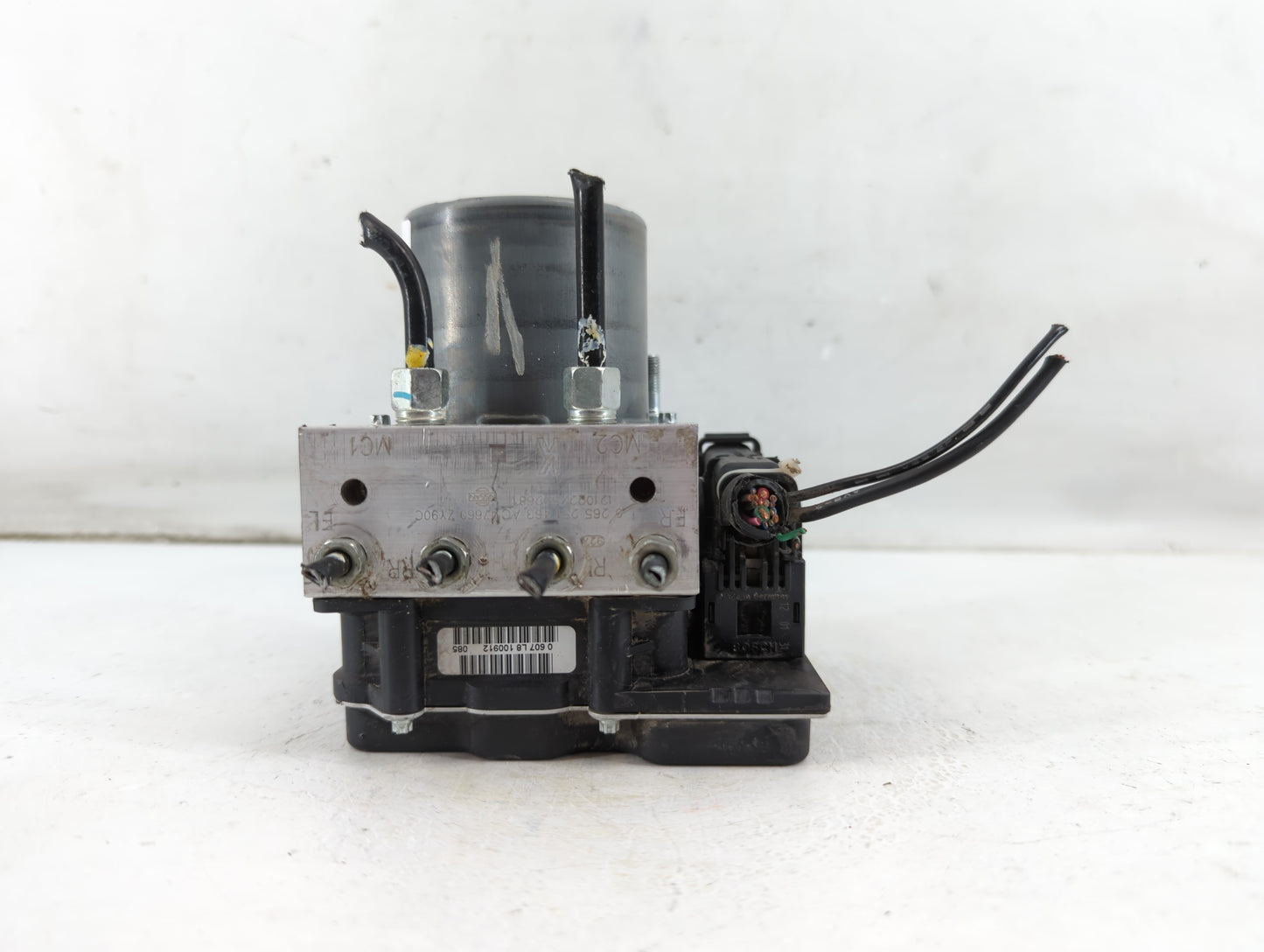 2011-2013 Nissan Maxima ABS Pump Control Module Replacement P/N:47660 ZY90C Fits Fits 2011 2012 2013 OEM Used Auto Parts - O