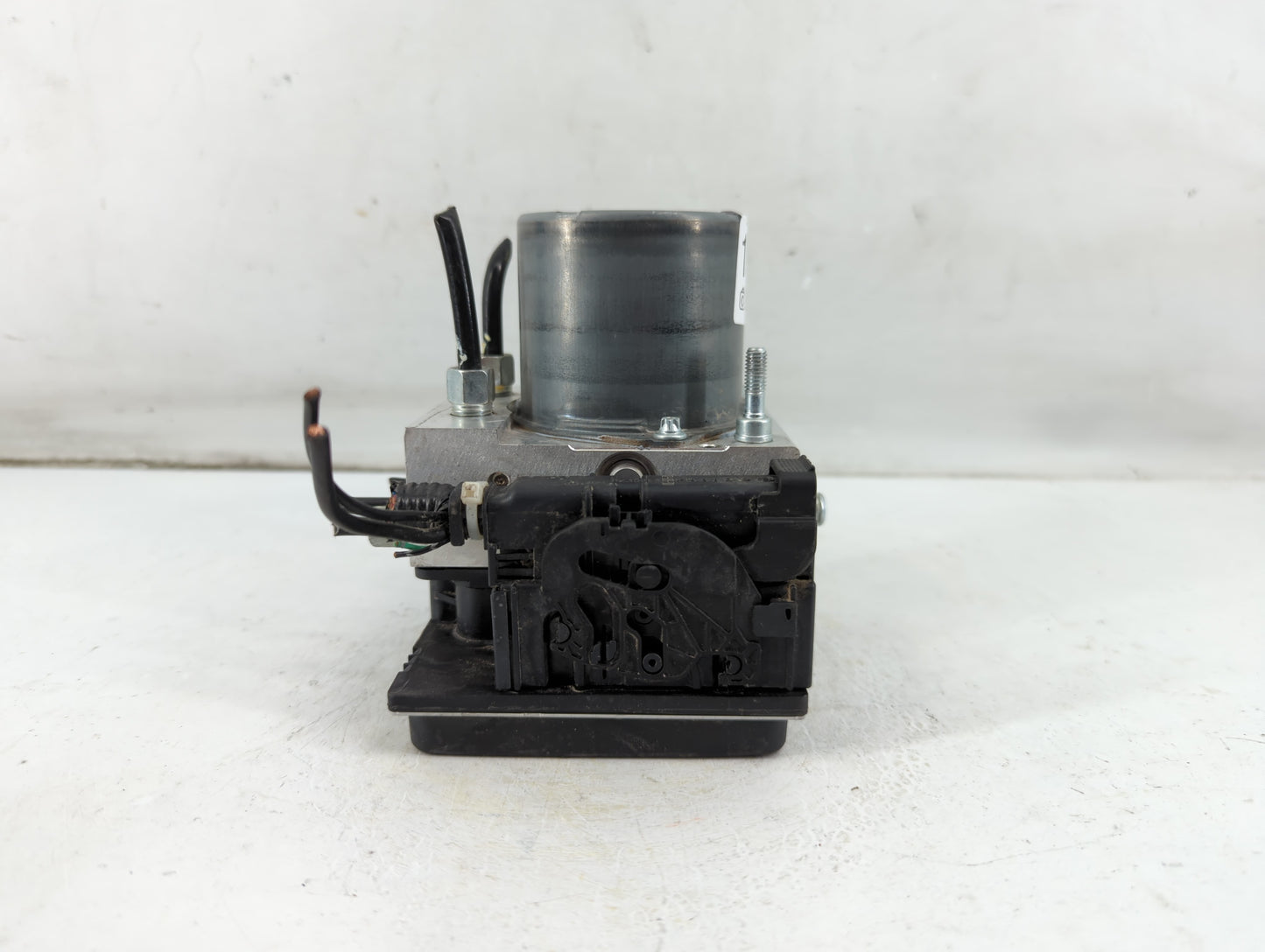 2011-2013 Nissan Maxima ABS Pump Control Module Replacement P/N:47660 ZY90C Fits Fits 2011 2012 2013 OEM Used Auto Parts - O