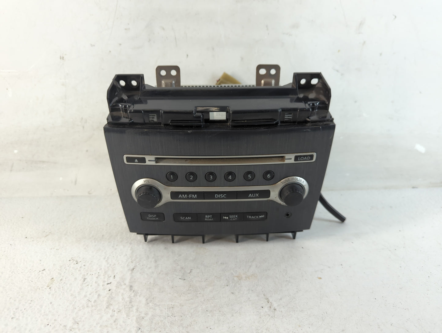 2013 Nissan Maxima Radio AM FM Cd Player Receiver Replacement P/N:28185 9DA0A Fits Fits 2012 OEM Used Auto Parts - Oemusedau