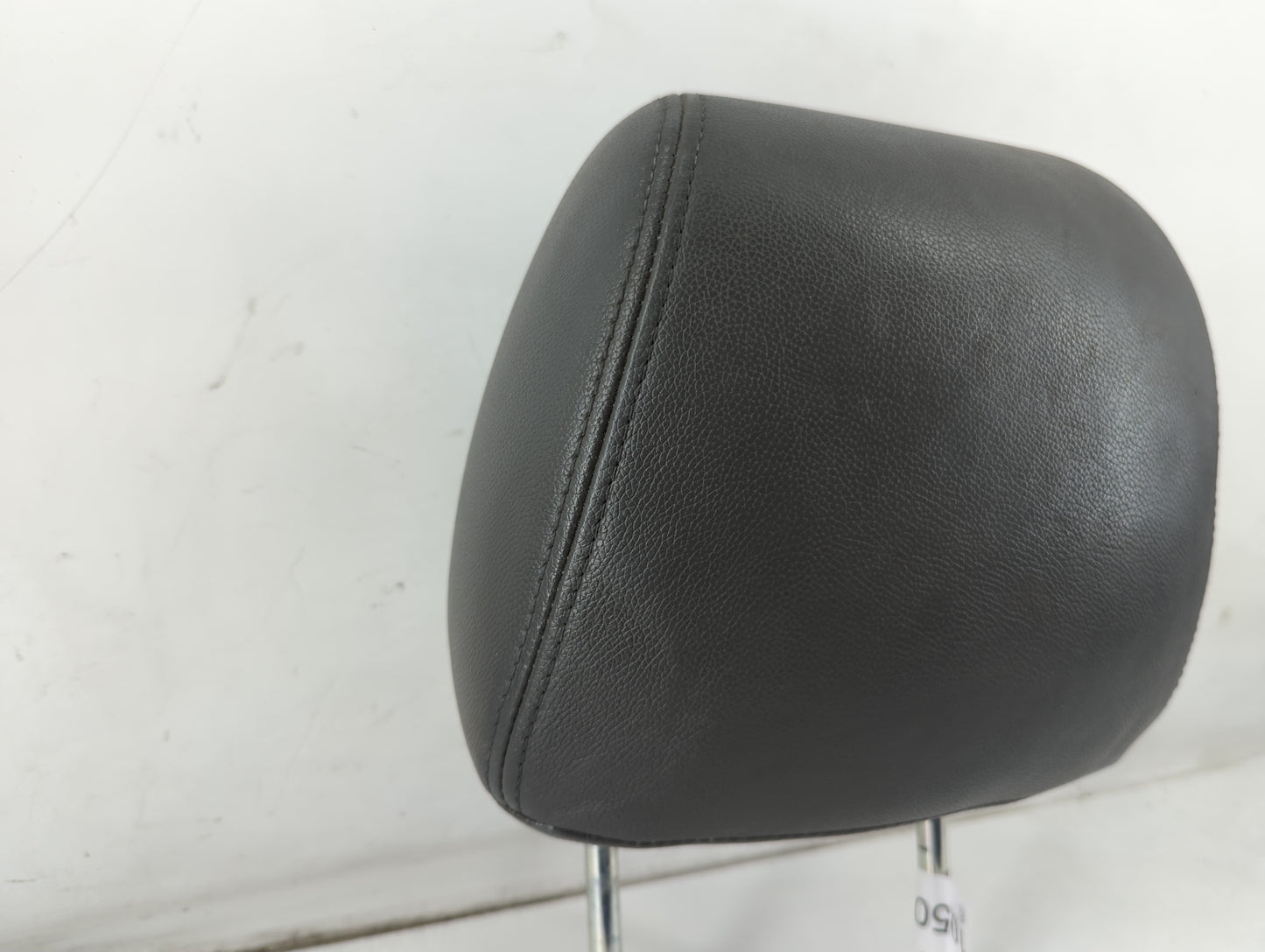 2011-2014 Nissan Maxima Headrest Head Rest Front Driver Passenger Seat Fits Fits 2011 2012 2013 2014 OEM Used Auto Parts - O