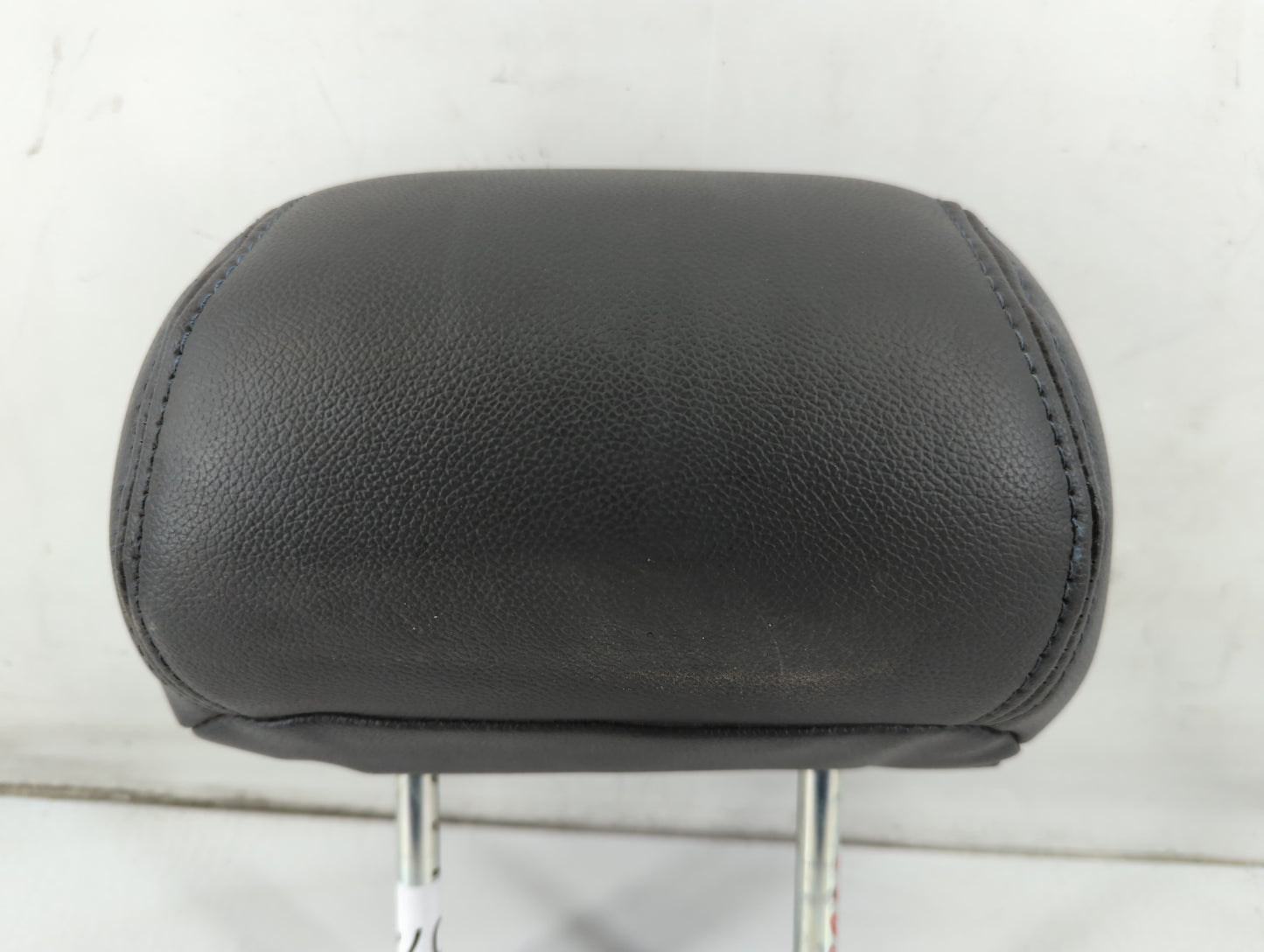 2011-2014 Nissan Maxima Headrest Head Rest Front Driver Passenger Seat Fits Fits 2011 2012 2013 2014 OEM Used Auto Parts - O