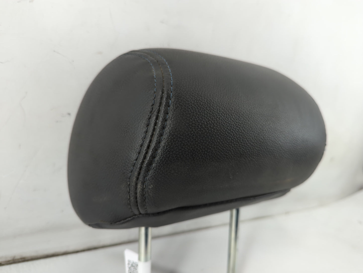 2011-2014 Nissan Maxima Headrest Head Rest Front Driver Passenger Seat Fits Fits 2011 2012 2013 2014 OEM Used Auto Parts - O
