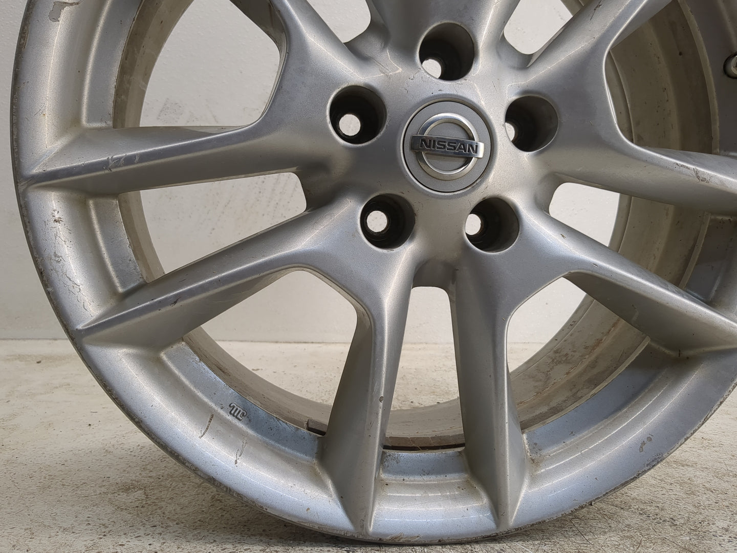 2010-2014 Nissan Maxima Oem Wheel Rim - Oemusedautoparts1.com