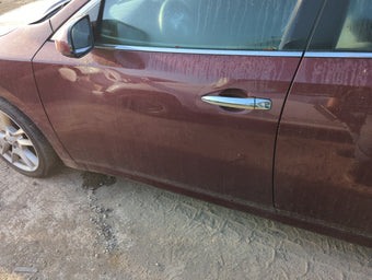 compare product 2009-2014 Nissan Maxima Driver Front Door Oem 1154123