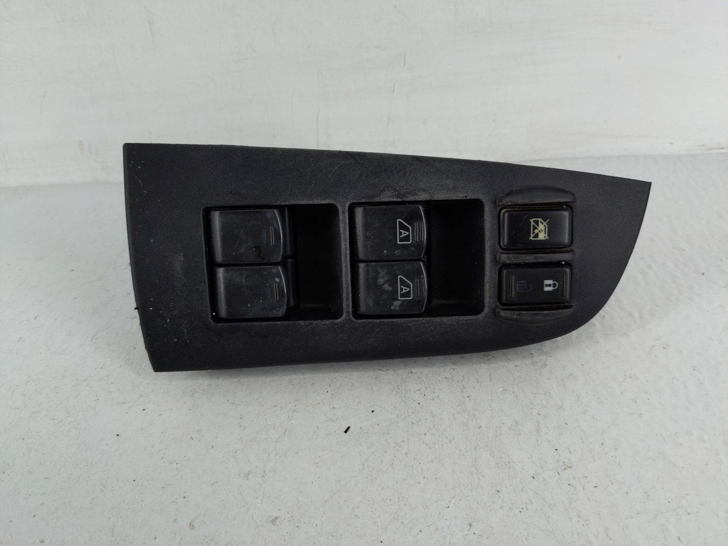 2009-2014 Nissan Maxima Master Power Window Switch Replacement Driver Side Left P/N:80961 9N00A Fits OEM Used Auto Parts - O