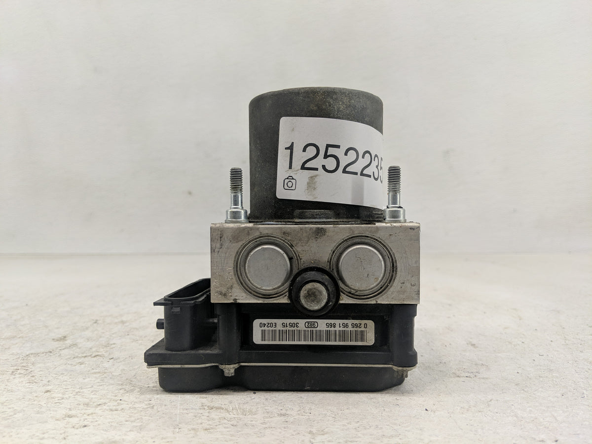 2011-2013 Nissan Maxima Anti-Lock Brake ABS Pump Module Actuator OEM P/N:47660 ZY90C Fits Fits 2011 2012 2013 OEM Used Auto 