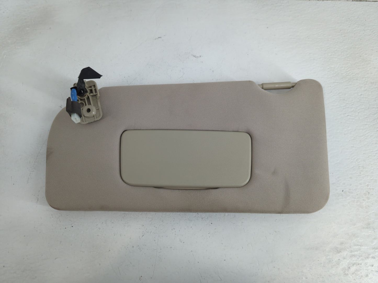 2013-2014 Nissan Maxima Sun Visor Shade Replacement Driver Left Mirror Fits Fits 2013 2014 OEM Used Auto Parts - Oemusedauto