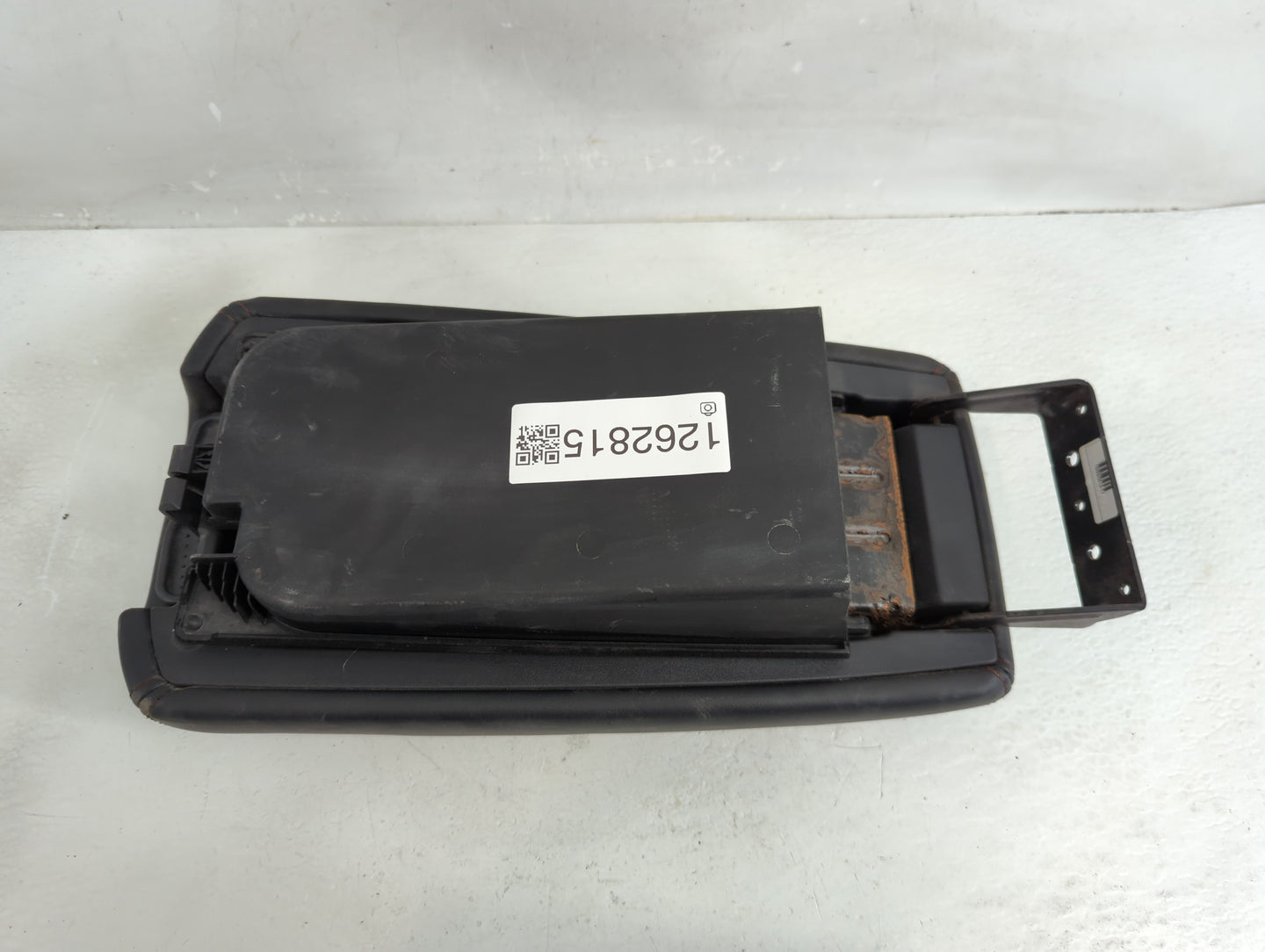 2013 Nissan Maxima Center Console Armrest Cover Lid Fits OEM Used Auto Parts - Oemusedautoparts1.com