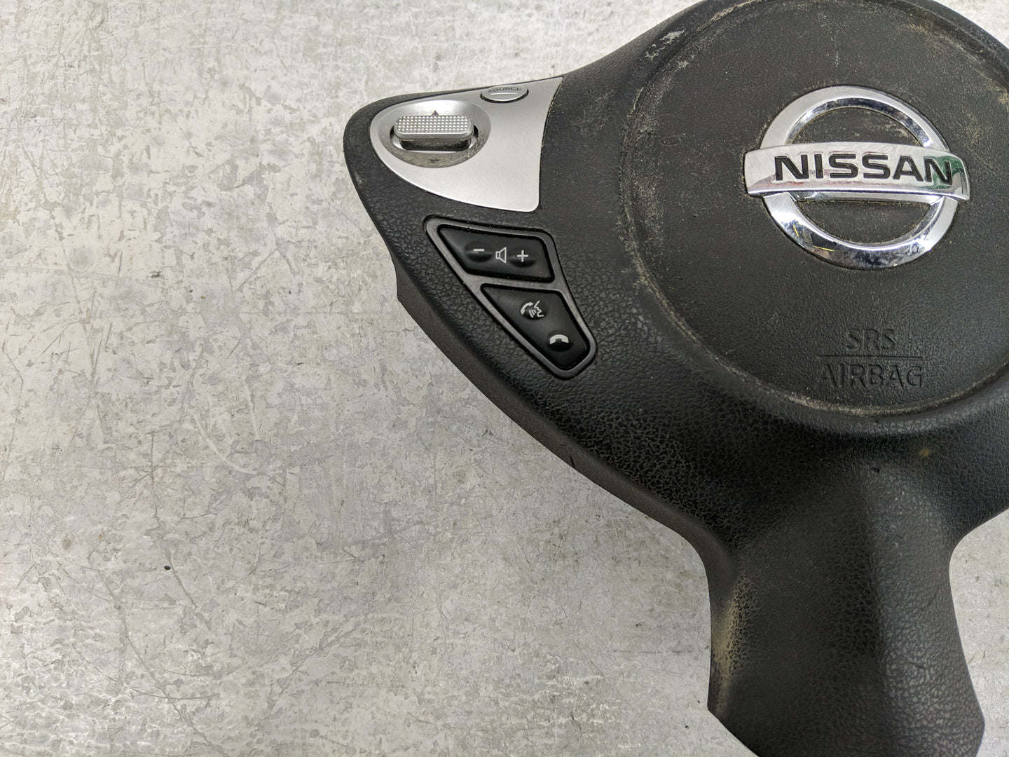 2009-2014 Nissan Maxima Air Bag Driver Left Steering Wheel Mounted Fits Fits 2009 2010 2011 2012 2013 2014 OEM Used Auto Par