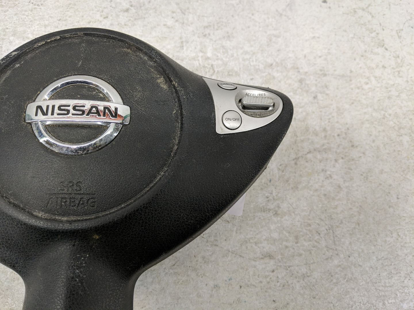 2009-2014 Nissan Maxima Air Bag Driver Left Steering Wheel Mounted Fits Fits 2009 2010 2011 2012 2013 2014 OEM Used Auto Par