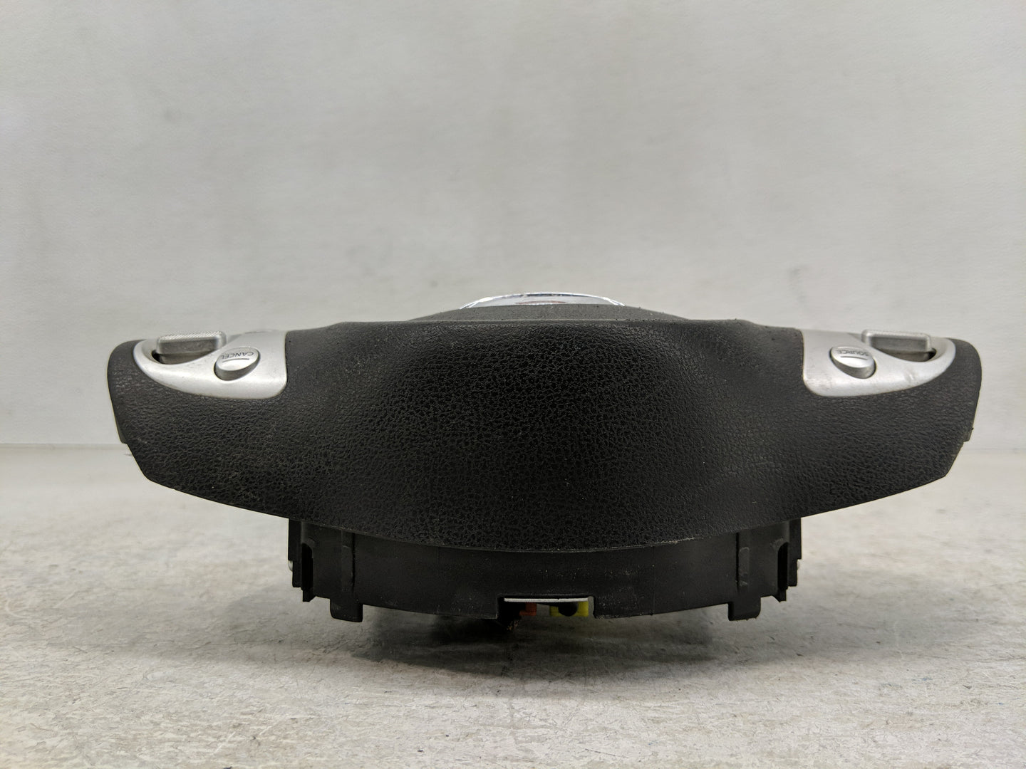 2009-2014 Nissan Maxima Air Bag Driver Left Steering Wheel Mounted Fits Fits 2009 2010 2011 2012 2013 2014 OEM Used Auto Par