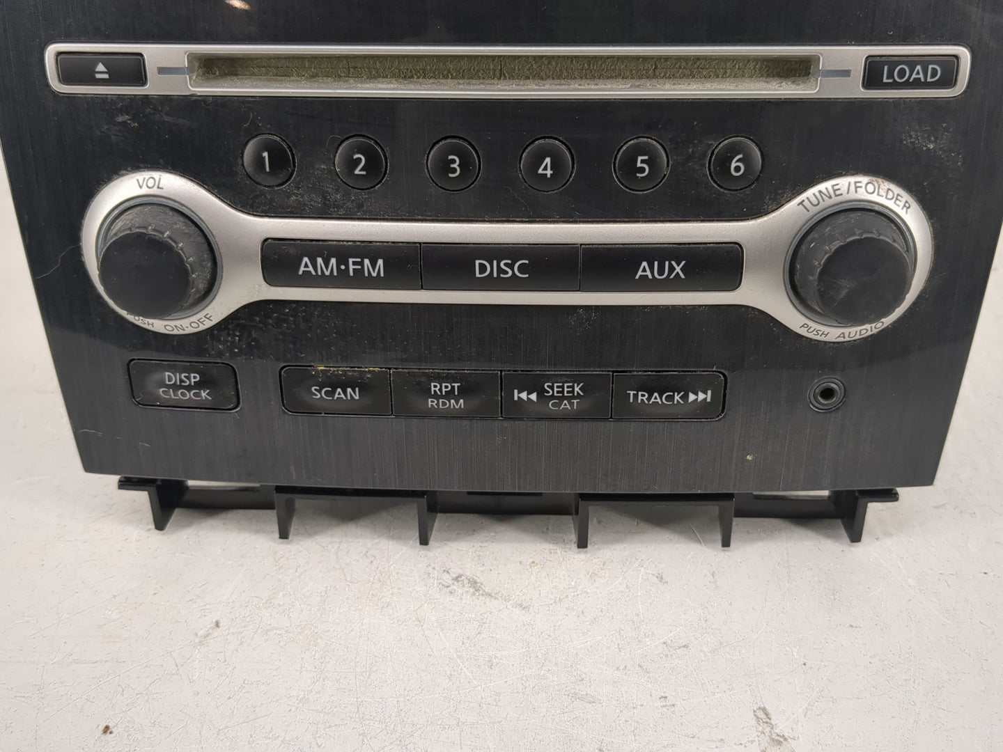 2012-2014 Nissan Maxima Radio AM FM Cd Player Receiver Replacement P/N:28185 9DA0A Fits Fits 2012 2013 2014 OEM Used Auto Pa