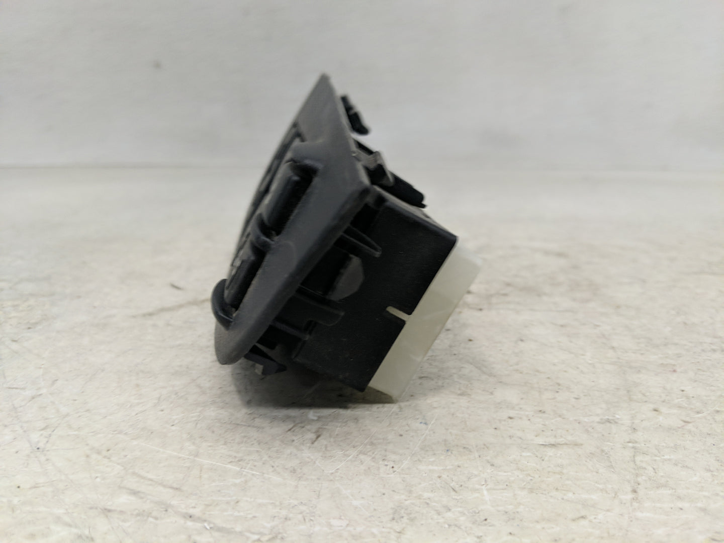 2009-2014 Nissan Maxima Master Power Window Switch Replacement Driver Side Left P/N:25401 9N00E Fits OEM Used Auto Parts - O