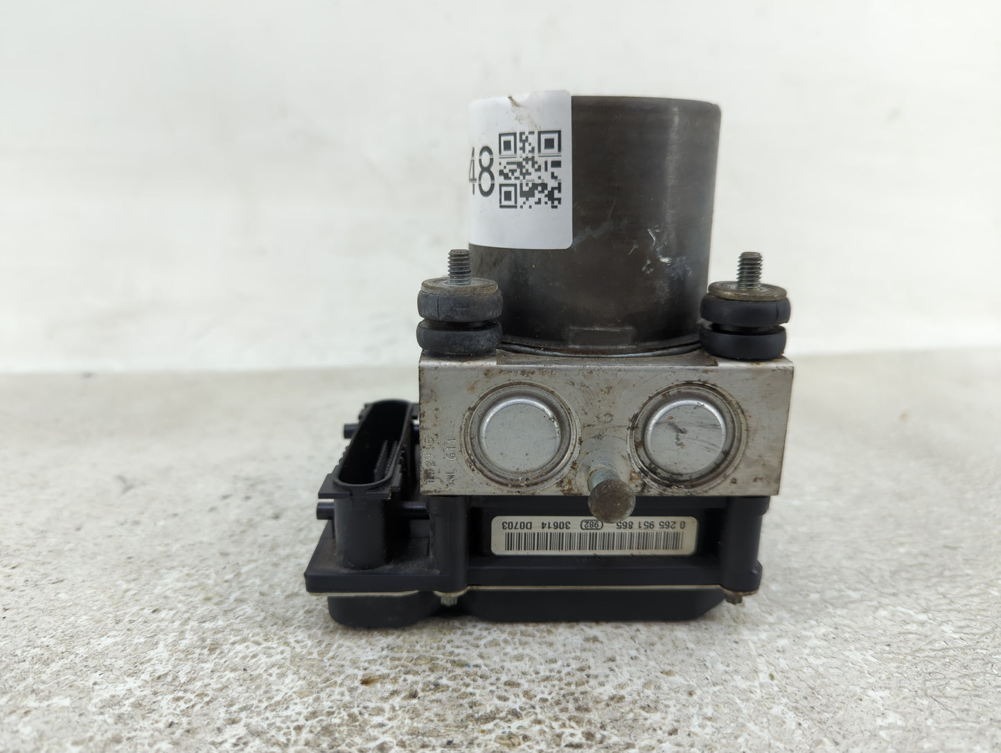 2011-2013 Nissan Maxima ABS Pump Control Module Replacement P/N:47660 ZY90C 265 251 463 Fits Fits 2011 2012 2013 OEM Used Au