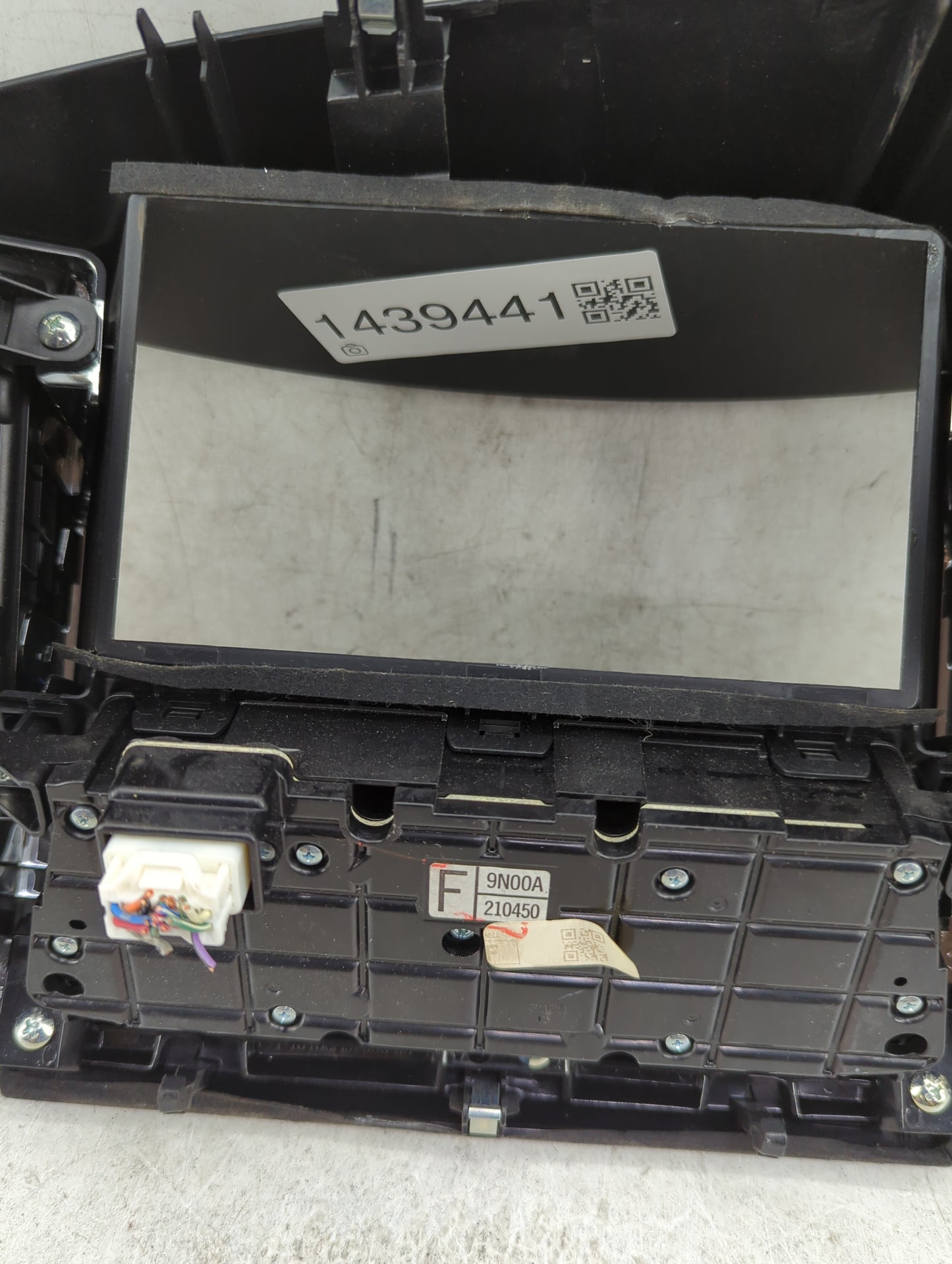 2012-2014 Nissan Maxima Radio Control Panel - Oemusedautoparts1.com