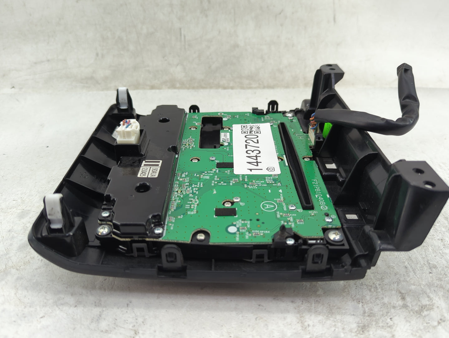 2009-2014 Nissan Maxima Climate Control Module Temperature AC/Heater Replacement P/N:28395-9DA1A 28395-9DA1A 210425 Fits OEM