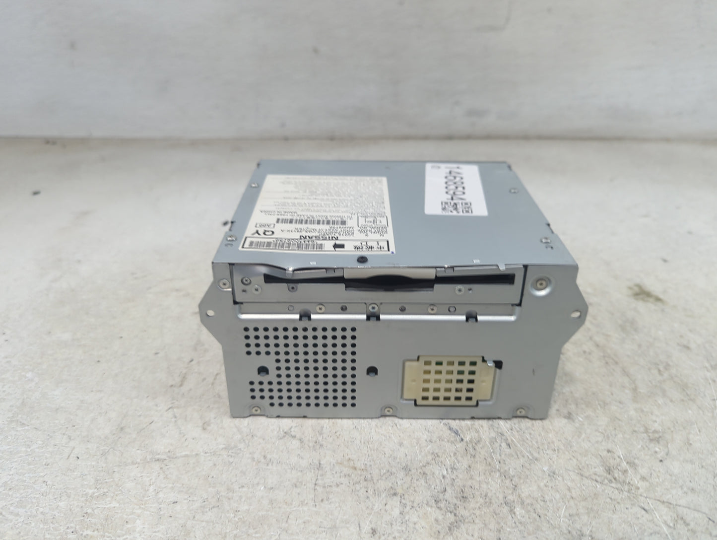2013-2014 Nissan Maxima Radio AM FM Cd Player Receiver Replacement P/N:25915 1JA2C NAU-P8402USJ Fits Fits 2013 2014 2015 OEM