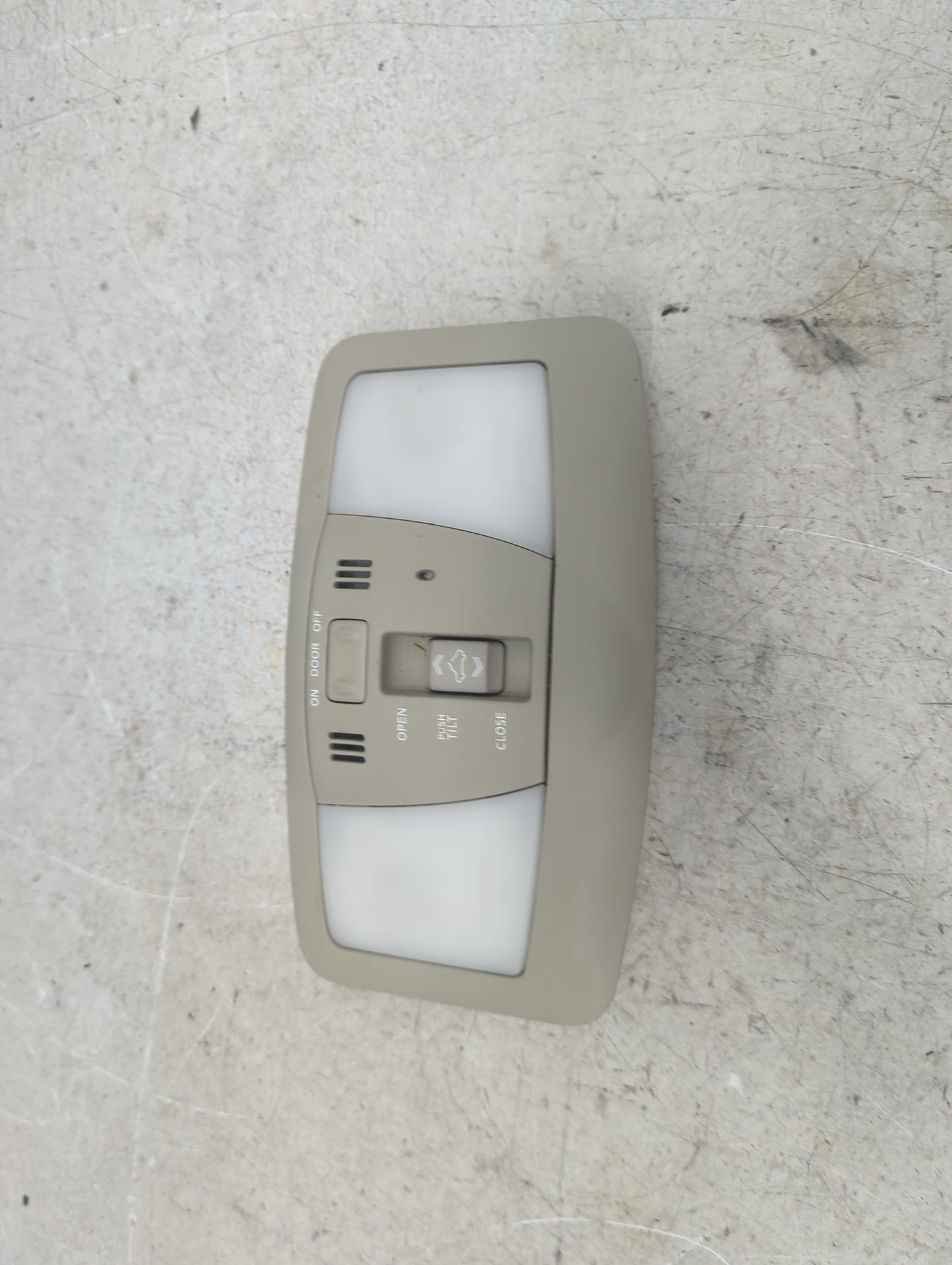 2013 Nissan Maxima Overhead Roof Console Tan - Oemusedautoparts1.com