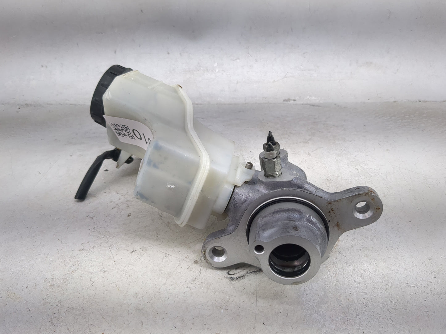 2009-2014 Nissan Maxima Brake Master Cylinder 1491010 - Oemusedautoparts1.com
