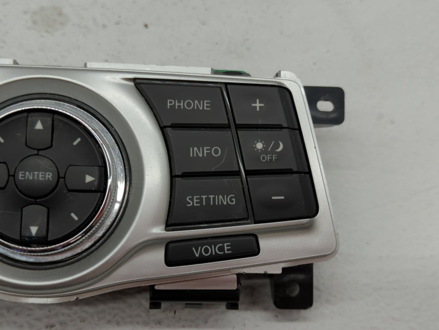 2013 Nissan Maxima Radio AM FM Cd Player Receiver Replacement P/N:9N00A-210450 Fits OEM Used Auto Parts - Oemusedautoparts1.